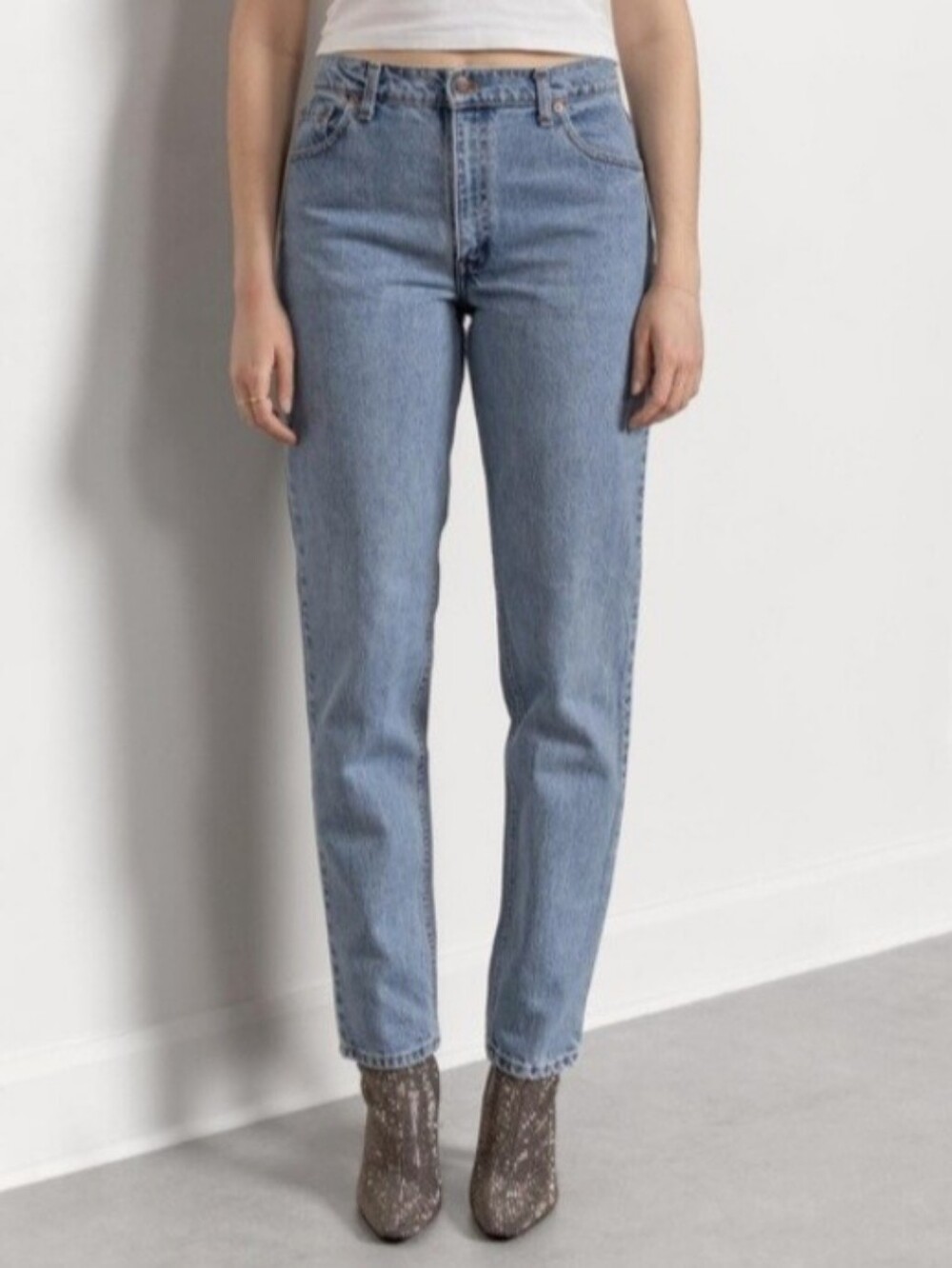 Levi's 550 Y2K Classic Relaxed Tapered Fit Jeans Women Size 6